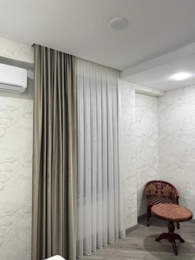 Royal Renaysance Hotel Ереван Екстериор снимка