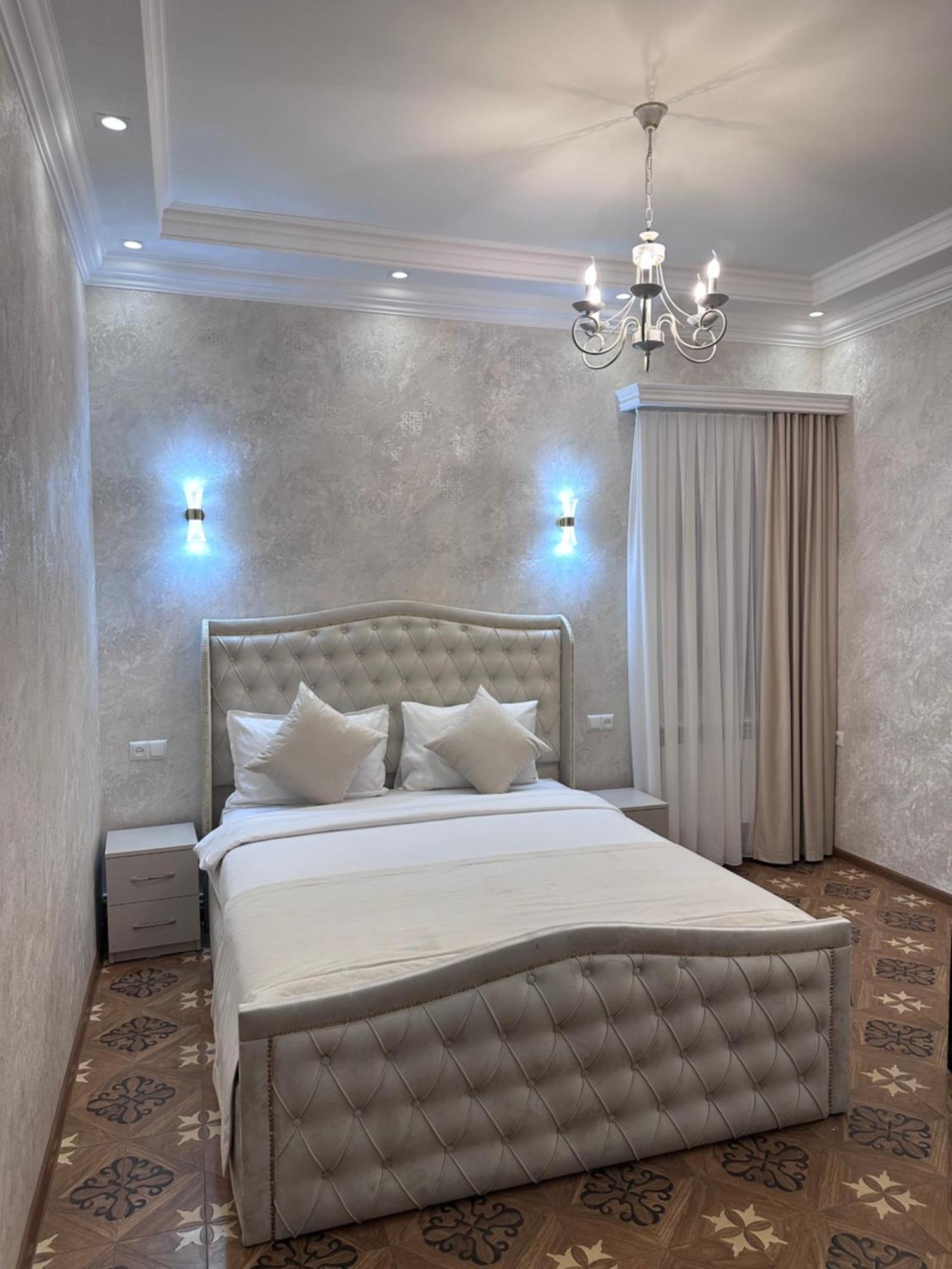 Royal Renaysance Hotel Ереван Екстериор снимка