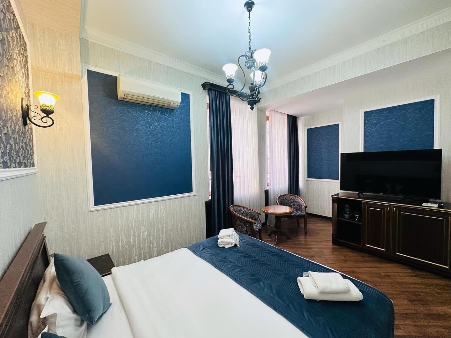 Royal Renaysance Hotel Ереван Екстериор снимка